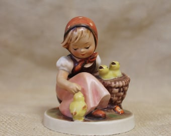 Hummel Figurine &quot;Chick Girl&quot; 57/0 TMK-2 - Full Bee Mark