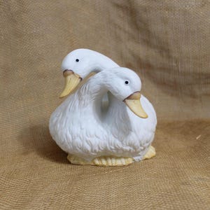 Vintage White Entwined Neck Geese Cache Pot or Planter