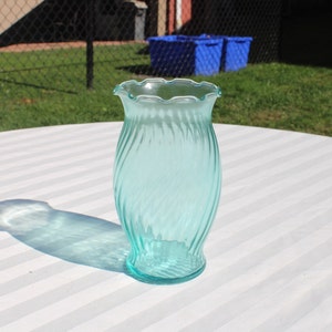 Green Ribbed Glass Vase with Fluted Rim by Anchor Hocking
