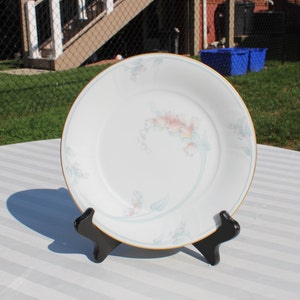 Noritake Ireland China Salad Plate - Fairburn Pattern