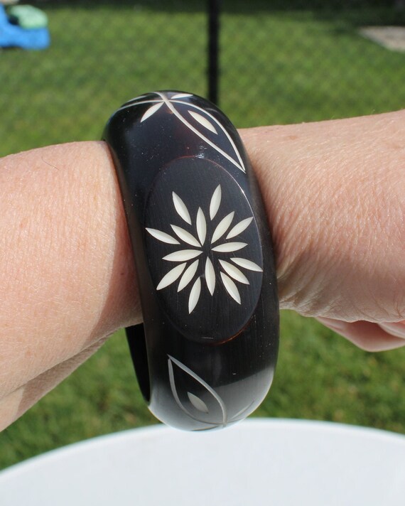 Black and White Etched Bangle Bracelet - Etched B… - image 3