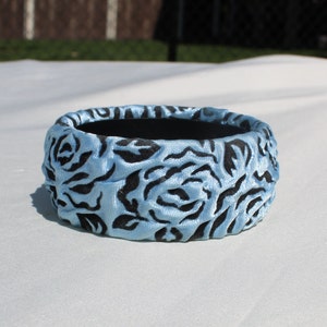 Blue and Black Textured Cloth Bangle Bracelet with Floral Design - Blue and Black Chunky Bangle Bracelet with Flowers