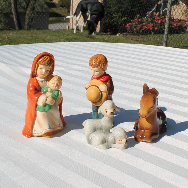 Children's Nativity Set by Enesco - Four Piece Ceramic Nativity - Mary and Child