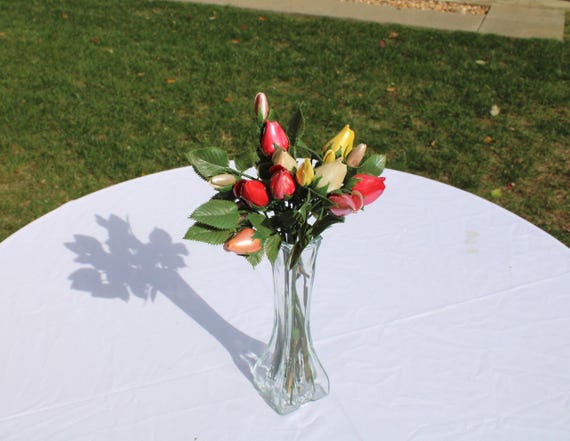 Hand Painted Seashell Rosebud Flower Bouquet in Vase