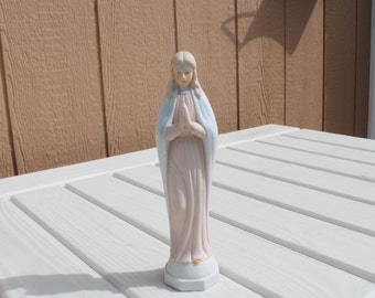 Blessed Mary / Madonna Bisque Figurine  - Statue of Mary Praying  - Religious Figurine