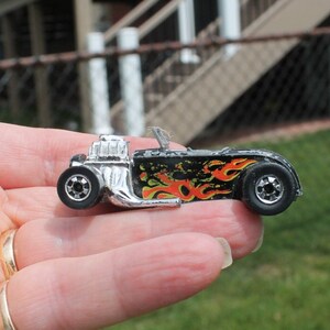Hot Wheels Convertible Hot Rod with Flames Die Cast Metal Car - Collectible Toy Cars
