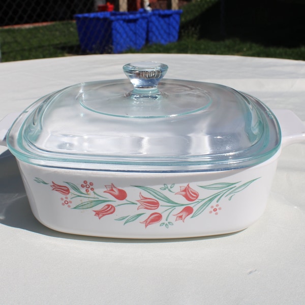 Corning Casserole Dish with Lid in the in the Rosemarie Pattern