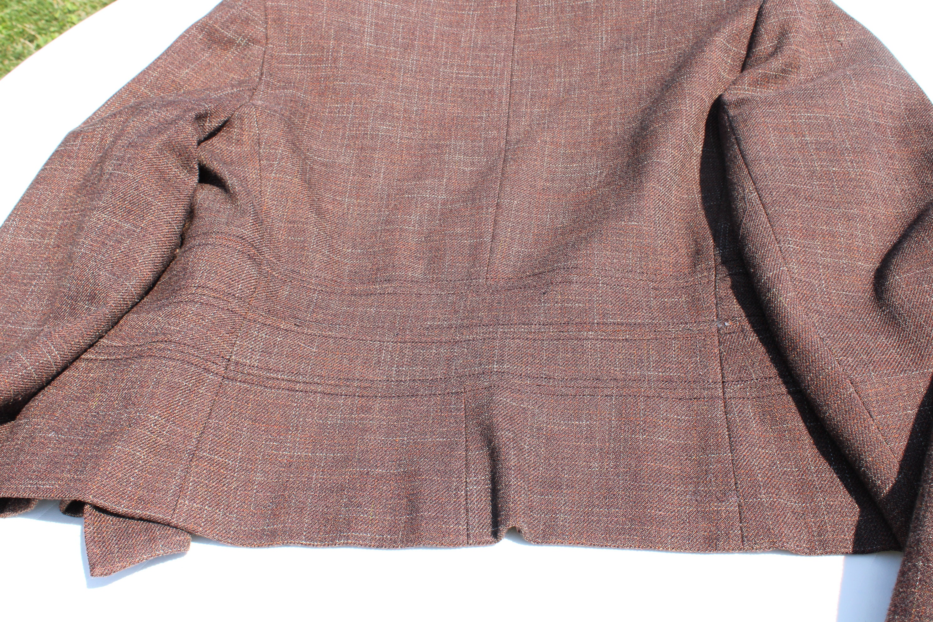 Women's Two Piece Brown Wool Pant Suit by Larry Levine Suits Size 14  Women's Business Attire 