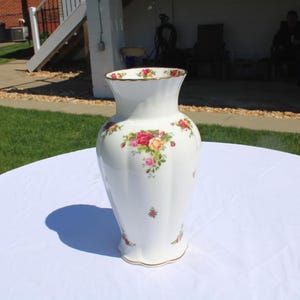 Royal Albert Vase in the Old County Rose Pattern - 1962 Royal Albert Bone China Tea Pot - Royal Doulton