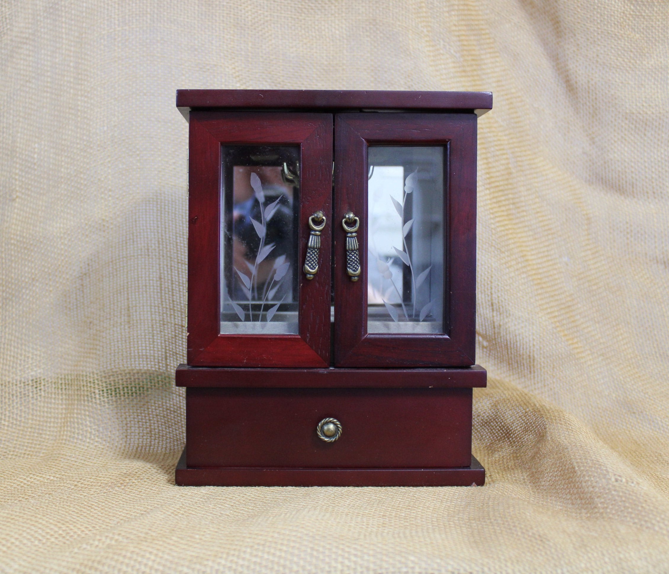 Glass front jewelry best sale box