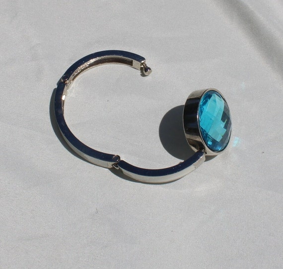 Blue off deals white bracelet