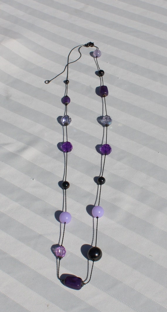 Long Varying Purple Beaded Necklace with Dark Gra… - image 5