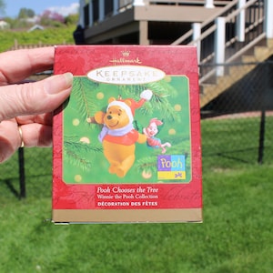 Hallmark Keepsake Ornament Titled Pooh Chooses the Tree from 2000 - Christmas Holiday Tree Ornaments - Disney Winnie the Pooh Ornament