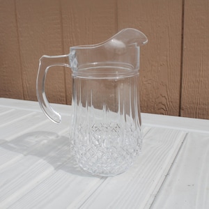 Cristal D’Arques Pitcher in the Longchamp Diamond Pattern - Beverage / Ice Tea / Juice / Cocktail Clear Glass Pitcher with Diamond Pattern
