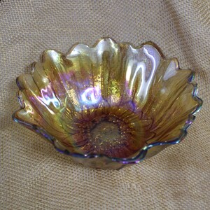 Gold Iridescent Carnival Glass Bowl in a Flower Pattern image 2