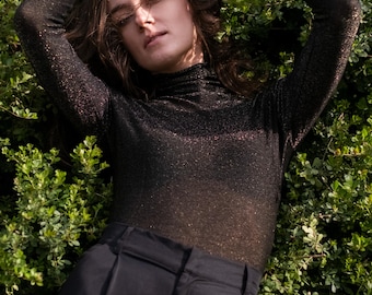 Collant preto brilhante de gola alta e mangas compridas - body feminino