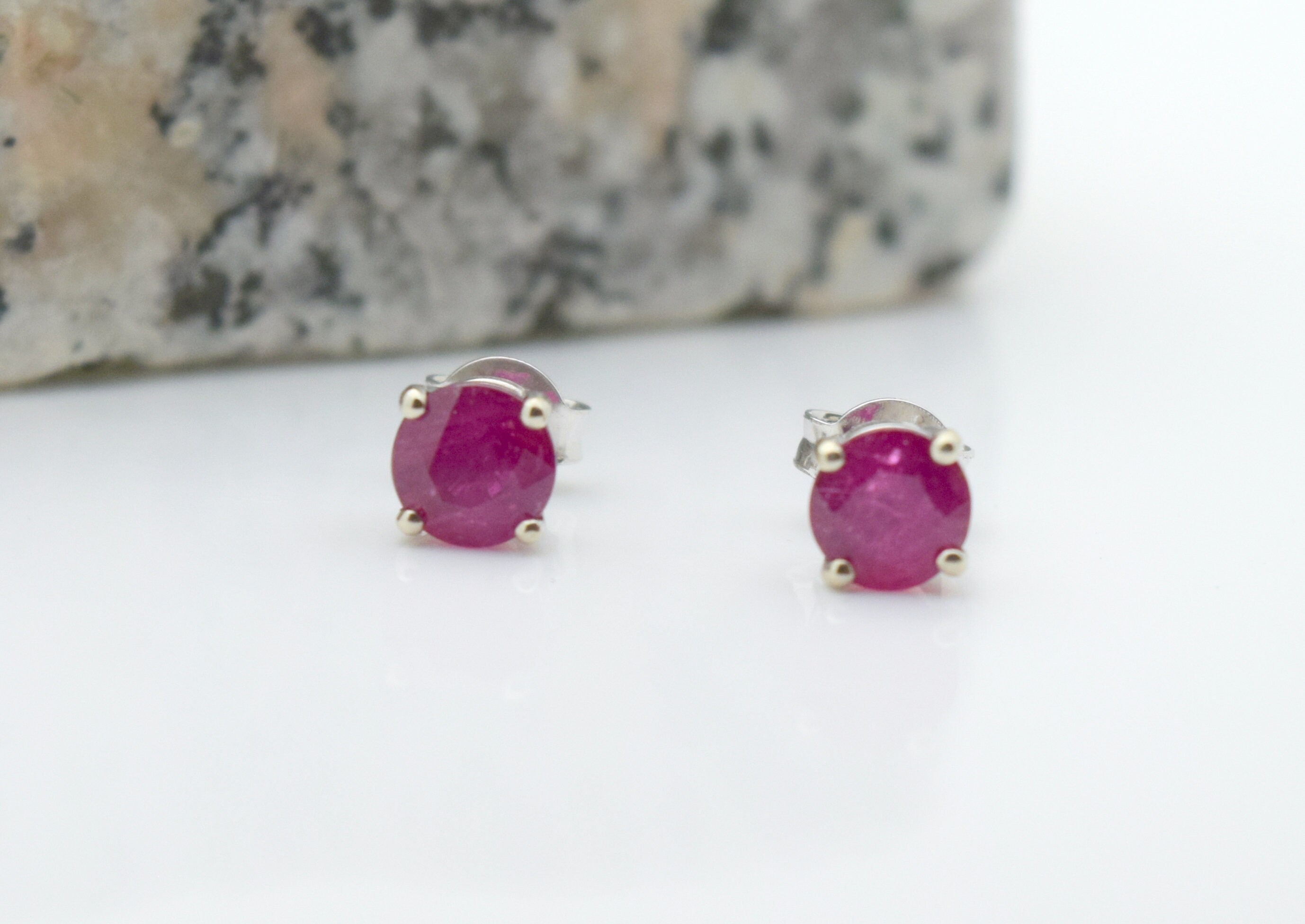 Pink ruby stud best sale earrings