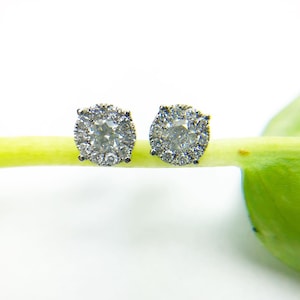 Diamond earrings platinum/PT950 platinum earrings 0.75ct cluster diamond studs/Diamond studs Natural diamonds conflict free diamonds