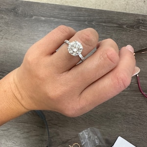 4ct Lab grown diamond ring 18KT white gold engagement diamond ring