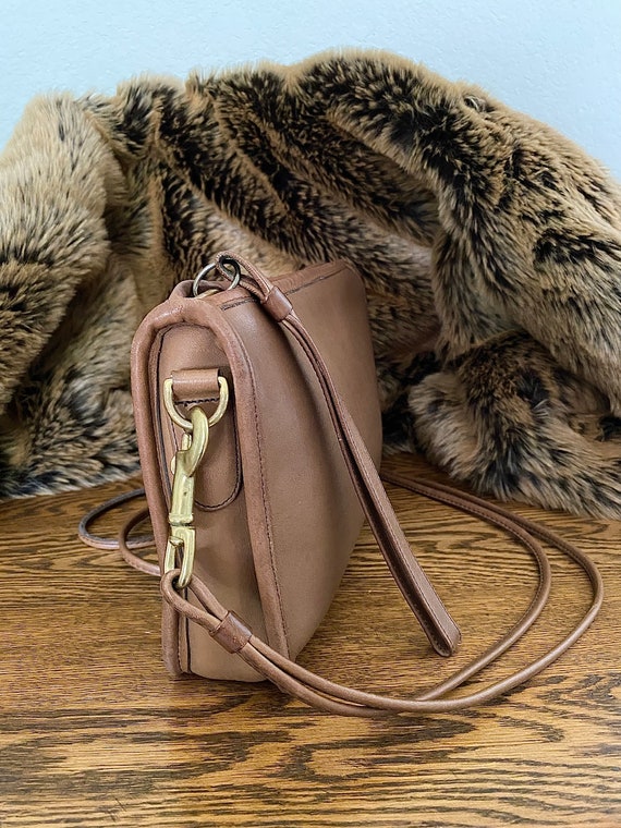 Coach Vintage Tabac/Mocha Leather Basic Bag! - image 3