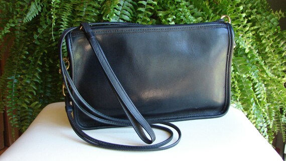 coach new york clutch