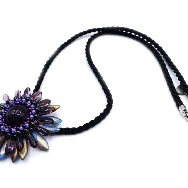 Damen Halskette mit Blume, florale Perlen Frauen Kette