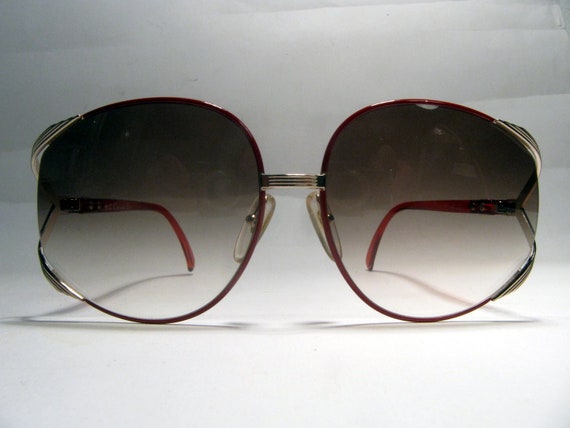 1980s Christian Dior 2250 Vintage Sunglasses Red Metal Optyl 