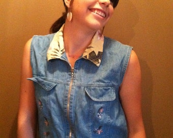 Women's Sleeveless Denim Vest w/ Floral Collar and Embroidery