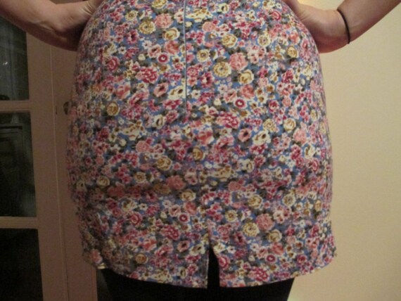 Vintage Tiny Floral Print / Pattern Sleeveless Fi… - image 4