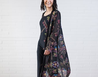Perlenarbeit bedruckt Chiffon Duster Metis