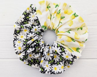 Lemon Scrunchie, Daisy Scrunchie, Summer, Scrunchies, Hair Tie, Bridesmaid Gift, Bridesmaid Proposal, Yellow Scrunchies, Black Scrunchies