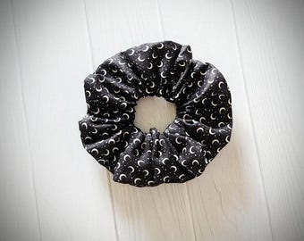 Black Halloween Moon Crescent Design Handmade Scrunchie Xl Size Hair Accessory Bridesmaid Party Favor Gothic Girl Fall Fashion Black White