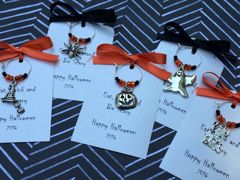 50-95 Custom Halloween Themed Wine Charm Favors Halloween Party Favors