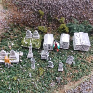 Model Railroad / N Scale / 1:160 / 15 pcs / Cemetery / Misc Set / Monuments / Mausoleums / Broken Column / Model Railroad / Church Graveyard