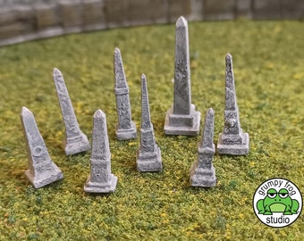 N Scale / Church Graveyard / 1:160 / 8 pcs / Cemetery / Obelisks Set / Model Railroad / Historical / Scatter Terrain