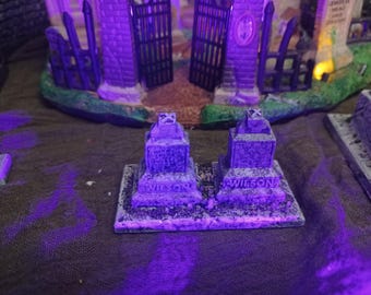 Spookytown / Department 56 / O scale / 1:48 / Cemetery / Wilson / Monuments / Graveyard