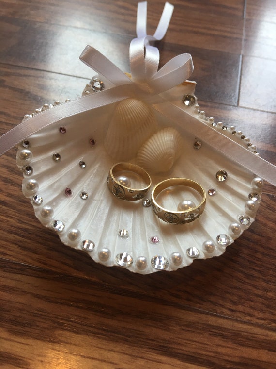 Seashell ring-bearer ring-holder-FREE SHIPPING
