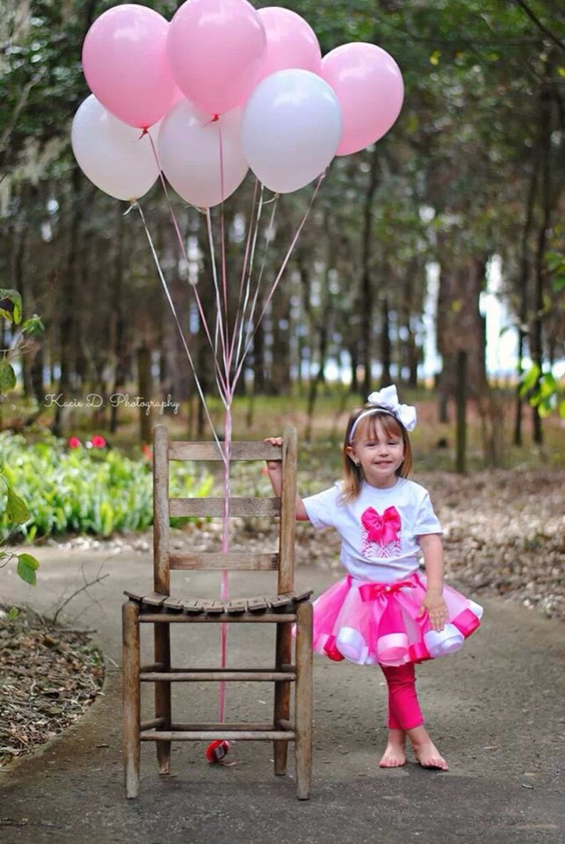 Baby Girl/'s 1st Birthday Outfit-Onesie or T-Shirt with 3D Present Detail /& Age Number and Light Pink White and Hot Pink Ribbon Trim Tutu