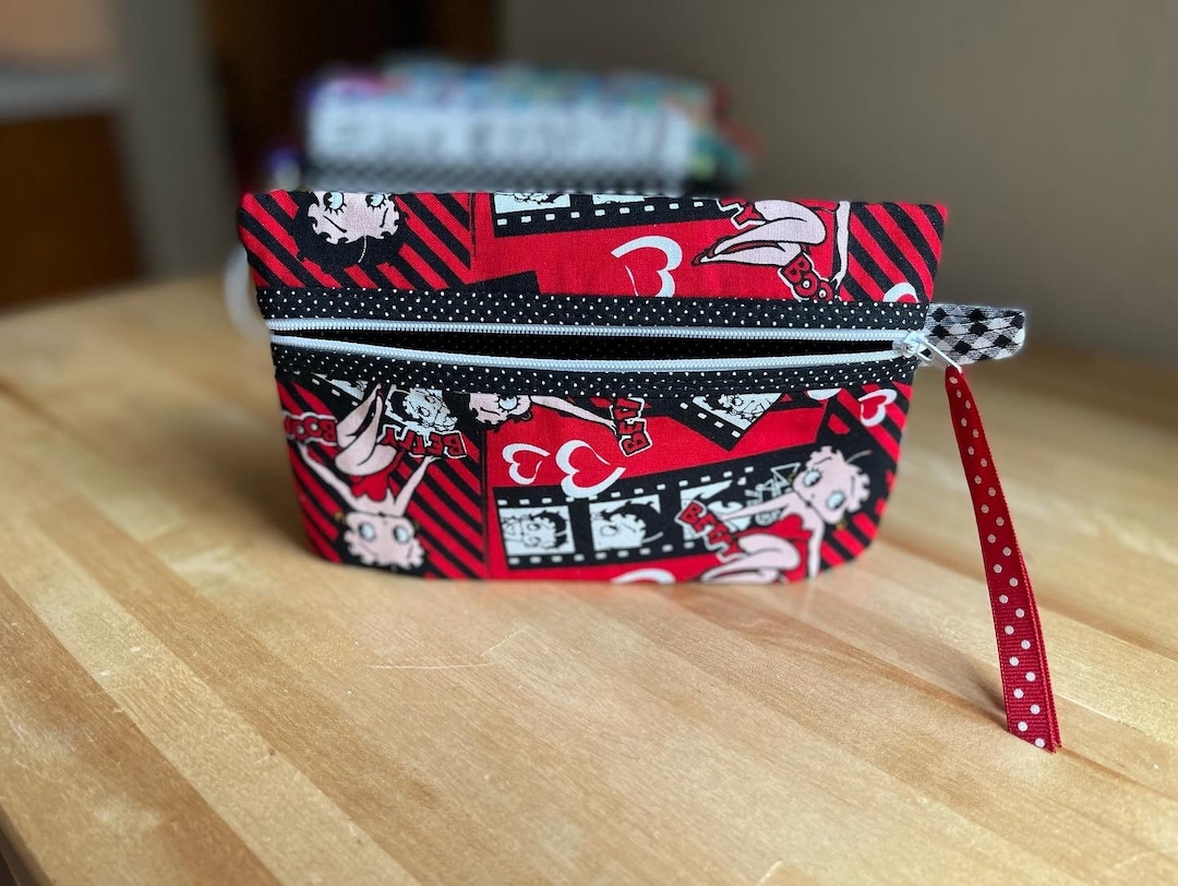 Zippered Pouch With Gusset Etsy