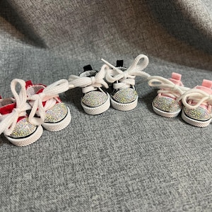 Converse Style Shoes with Rhinestone Embellishments for Bubu Doll 17cm Vinyl Pendant - Bubu or Lafufu