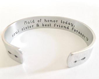 Bridesmaid Gift, Maid of Honor Gift, Maid of Honor Jewelry. Bridesmaid Bracelet, Best Friend, Sister Jewelry| personalized cuff bracelet