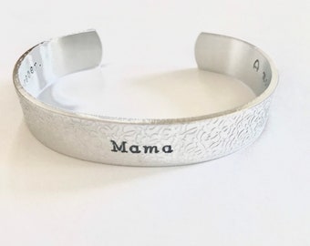 Mother's Day Gift| Gift for Her, Gift for Mom, Custom Personalized Bracelet| Double Side Engraved Bracelet|Made by TheSilverSwing