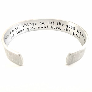 50e verjaardagscadeau. Vijftig en fantastisch! Gepersonaliseerde armband| Zusterarmband| Gepersonaliseerde cadeaus voor kerst, bruiloft en verjaardag