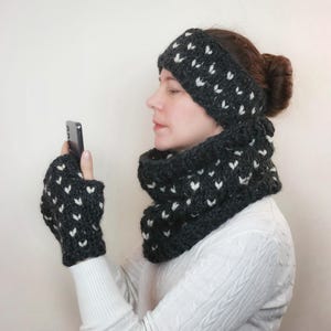 Handmade Hand Crafted Knit Twist Headband cowl set pink and black Pattern: ? Headband with a twist ? Yarn: Noro Kureyon  main image 2