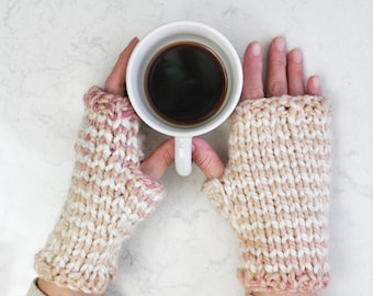 Custom Colors Wool Hand Knit Fingerless SKYLAR Stripped Gloves for Women Winter Clothing Handmade Birthday Gift for Her