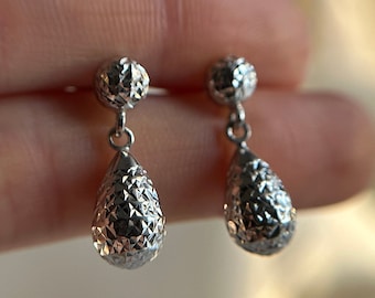 Estate 10KT White Gold Dangle Earrings, Hammer Textured Silver Tear Drop Dangle Earrings, Sparkly White Gold Jewellery
