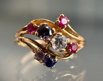 Estate 10KT Yellow Gold Multi Stone Ring, Coloured Glass Ring, Blue Violet White and Pink Glass Family Ring, Floral Abstract Ring Size 6.5