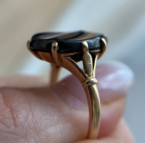 Vintage 10KT Hematite Ring, Large Oval Cut Black/… - image 8