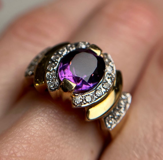 Estate 18KT Gold Amethyst and Diamond Ring, Purpl… - image 9