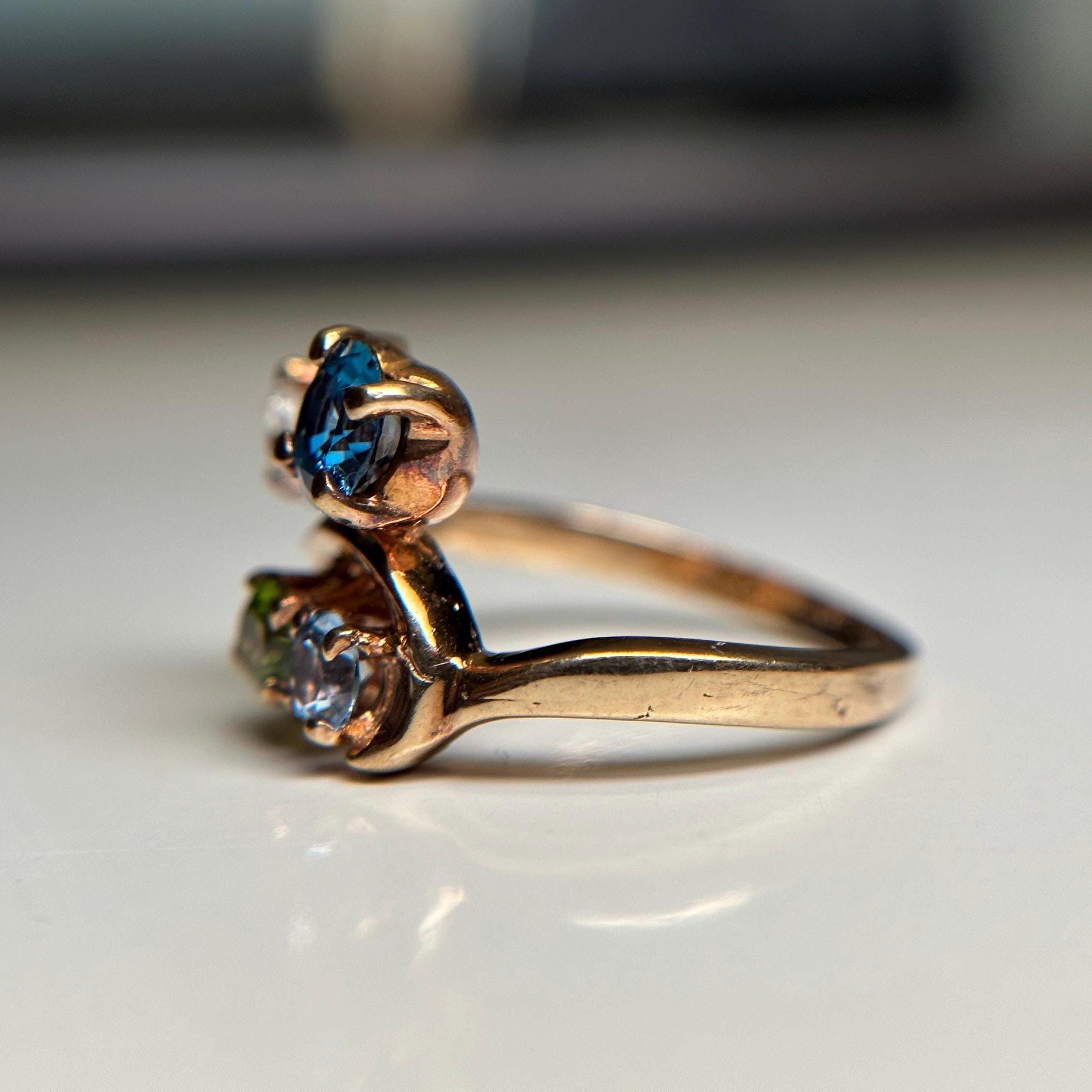 最先端 Vintage Cubic Design Flower Ring, Multi-stone Gold 10KT アクセサリー